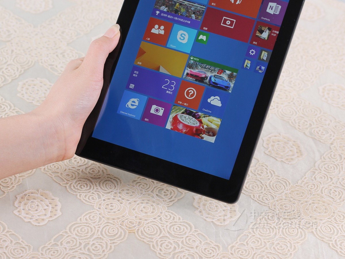 平板电脑 台电平板电脑 台电x10hd 3g 图片 效果图 4 / 65隐藏