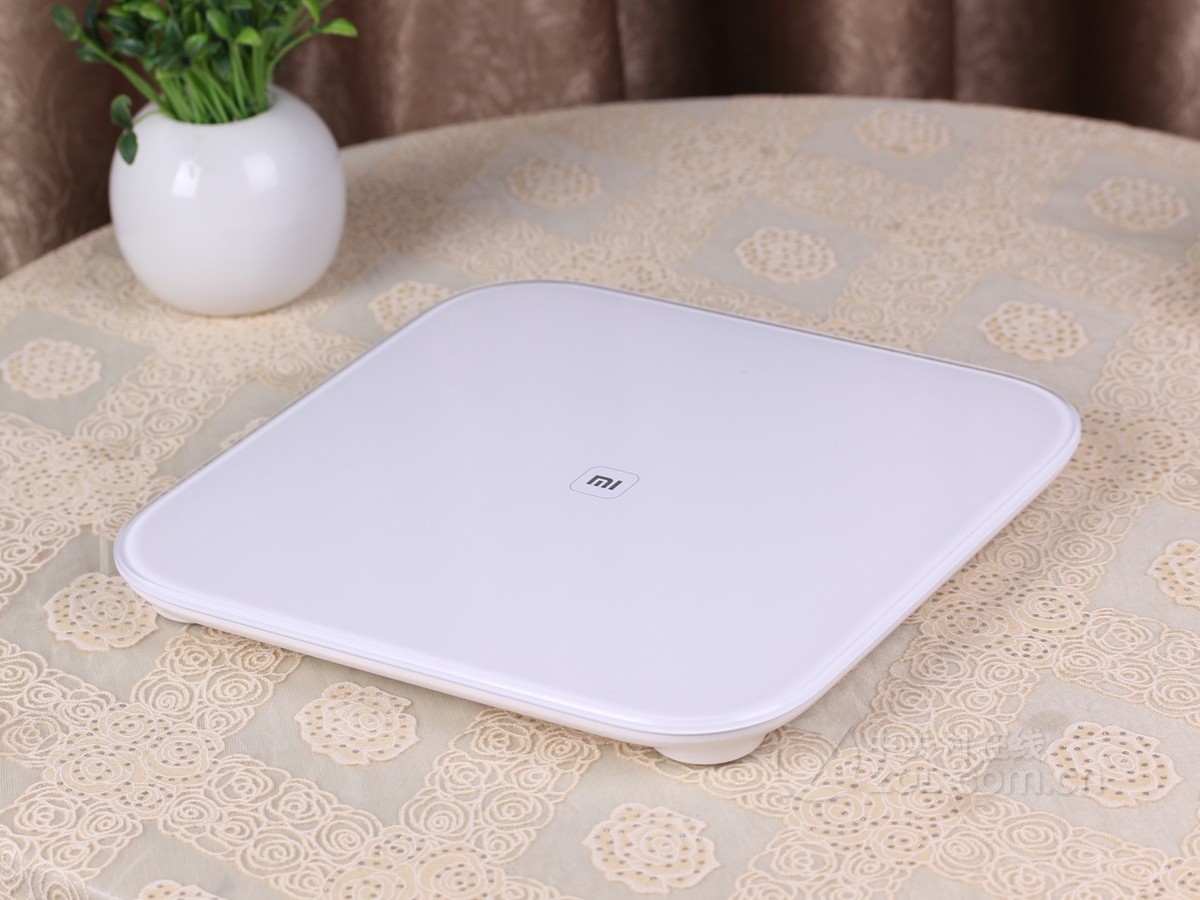 智能秤 小米智能秤 小米体重秤 图片 效果图 11 / 25隐藏