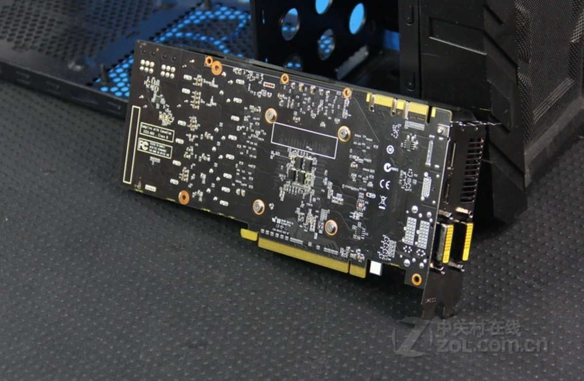 【高清图】 全新升级 索泰gtx760霹雳版 hb促销1299图9