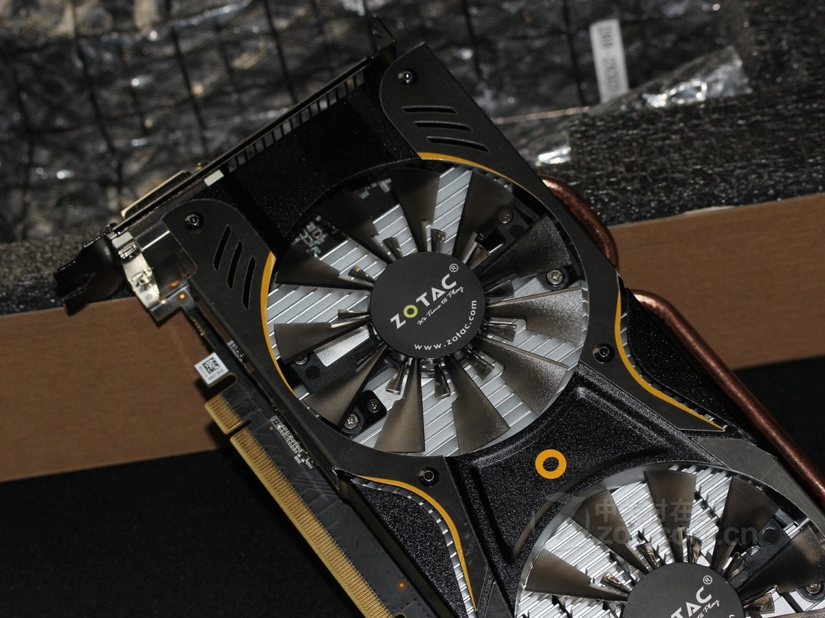 【高清图】 索泰(zotac)gtx 950-2gd5 霹雳版 ha实拍图 图72