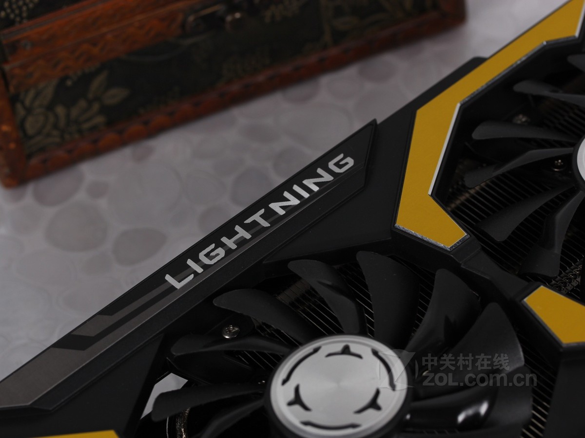 微星geforce gtx 980ti lightning