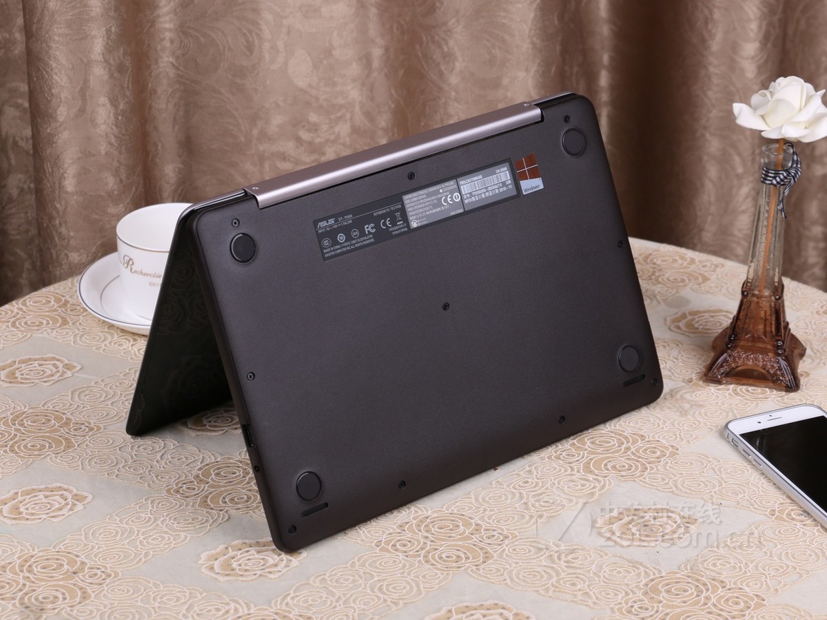 产品相关    华硕tp200sa(2gb/128gb)  图片筛选 类型: 场景: 颜色