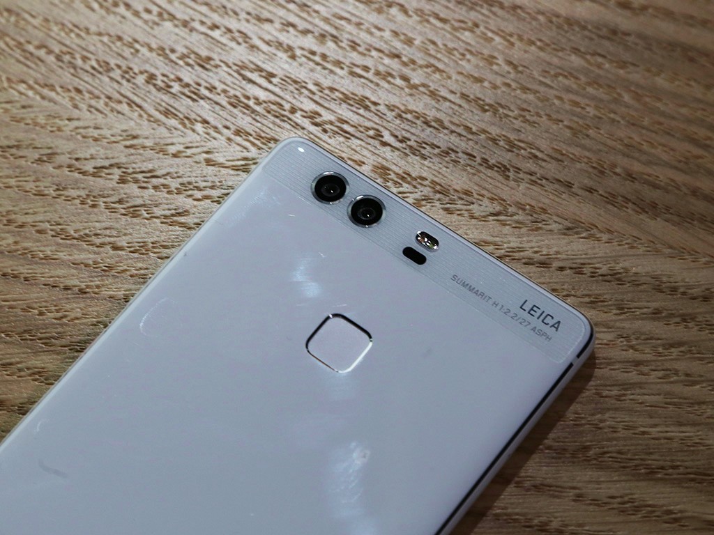 【高清图】 华为p9 plus上手体验 压力感应屏幕是惊喜图1