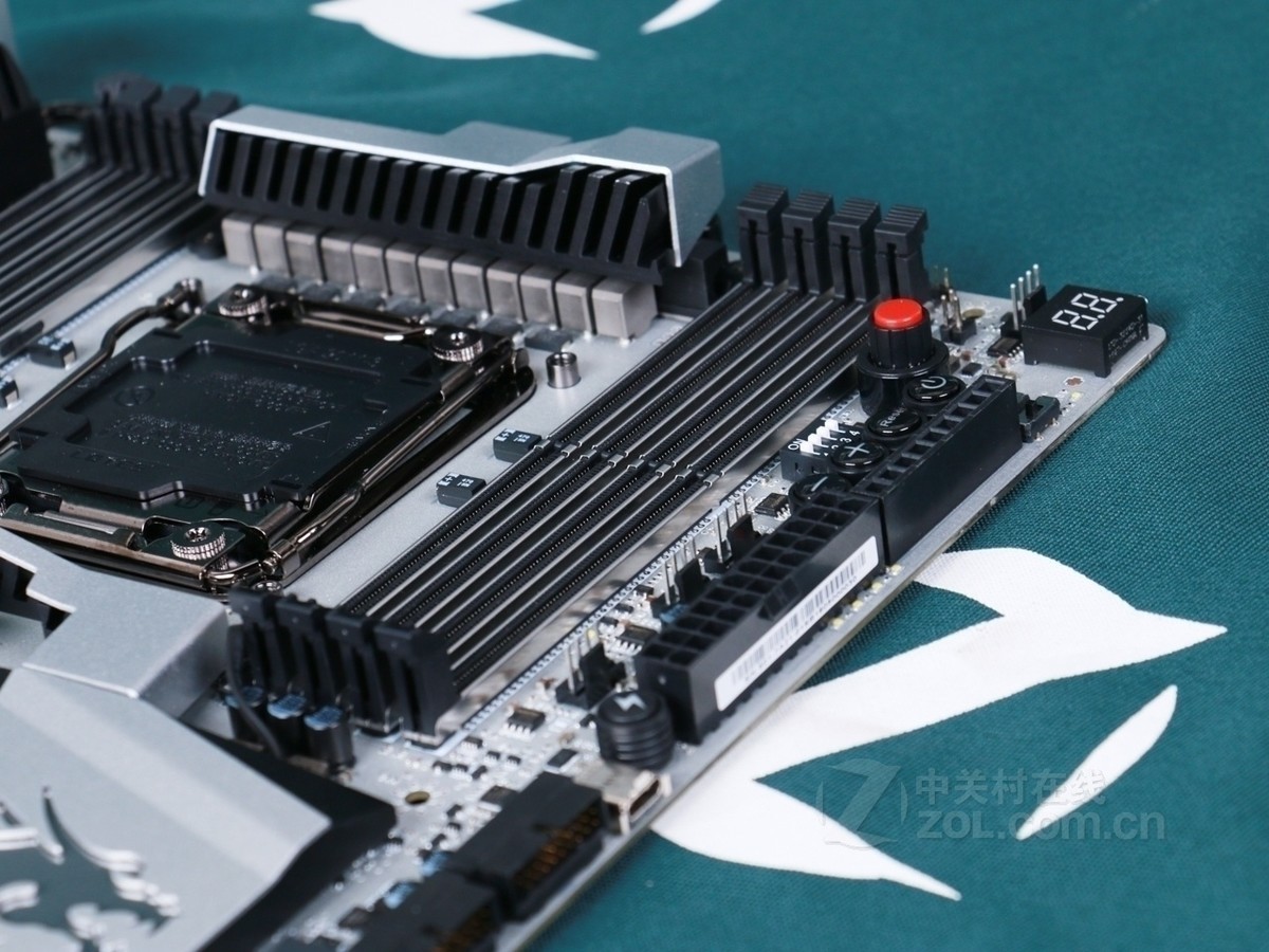 微星x99a xpower gaming titanium