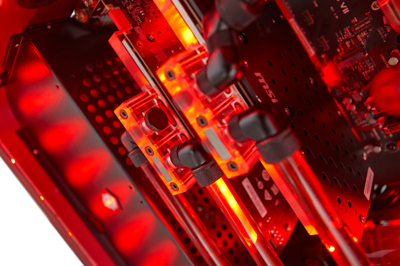 【高清图】 coolman 兽上演机箱中的水冷灯光秀图6