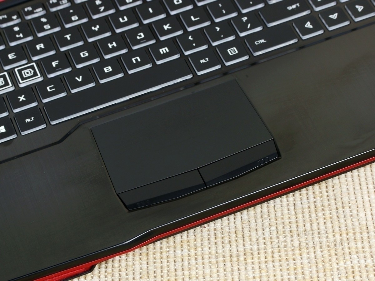 笔记本电脑 机械革命笔记本电脑 机械革命x7ti 图片 原创图赏15 / 79