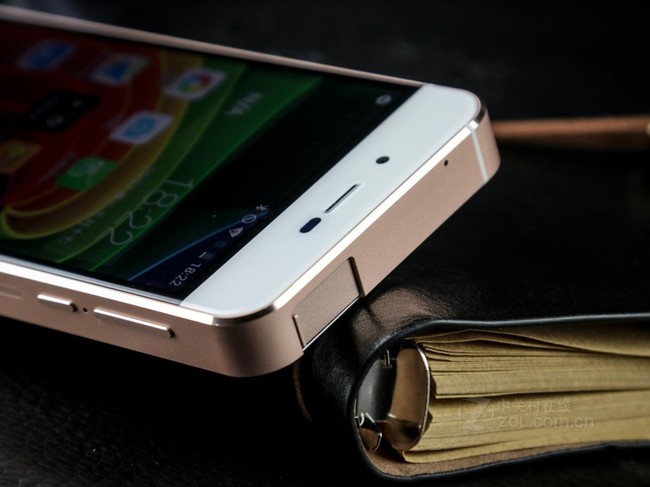 全普qu1mems激光投影手机个性外观京东4999元火热销售中