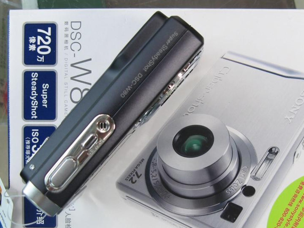 数码相机 索尼数码相机 索尼w80 图片 返回综述页 85 / 85隐藏