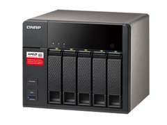 QNAP TS-563-8G