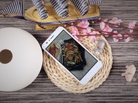 ivviF1智能机(1G RAM+8G ROM 金色) 京东349元(赠品)