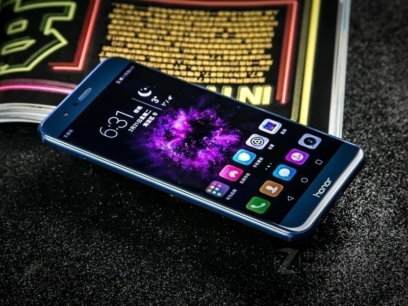 手机 荣耀手机 荣耀v9(duk-al20/4gb ram/全网通) 图片 返回综述页1