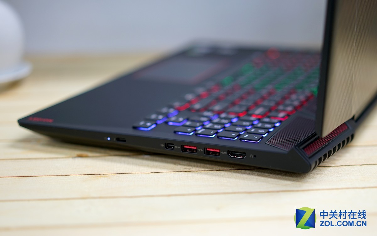【高清图】 联想拯救者y720评测:有颜值的实力派图17