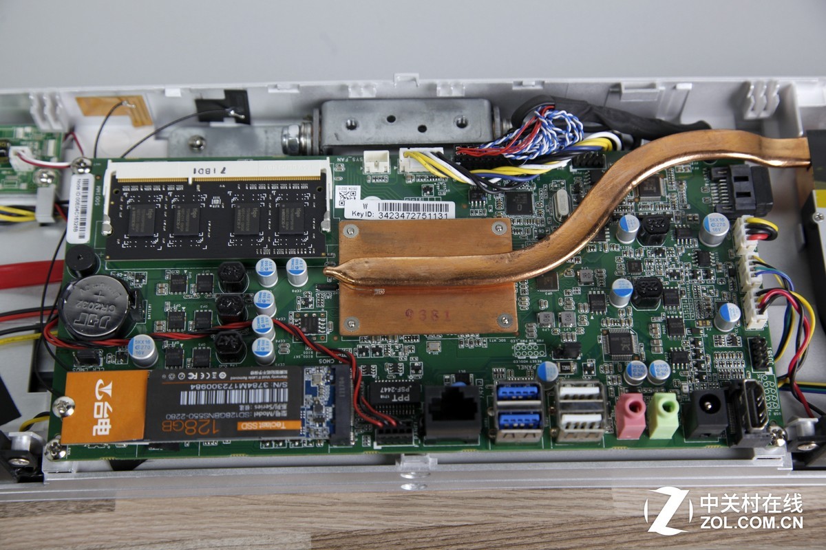 【高清图】 超薄超窄边 台电t24 air w10一体机评测图18