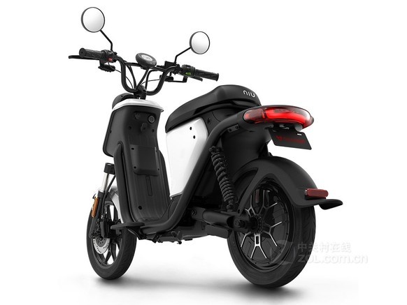 8第一次买电动车 纠结了很久 只要在小牛 九号 雅迪三家中纠结 颜值九