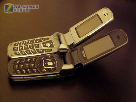 【高清图】 享受无线音乐乐趣 三星新翻盖e770欣赏图12