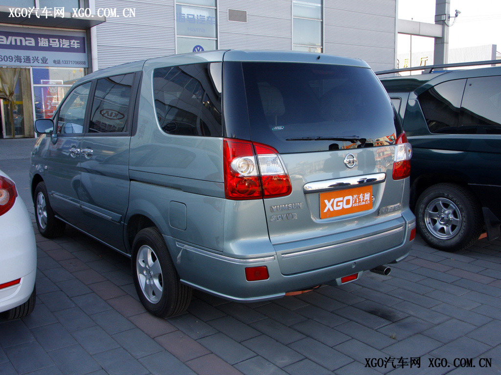 郑州日产御轩 2.0 豪华型