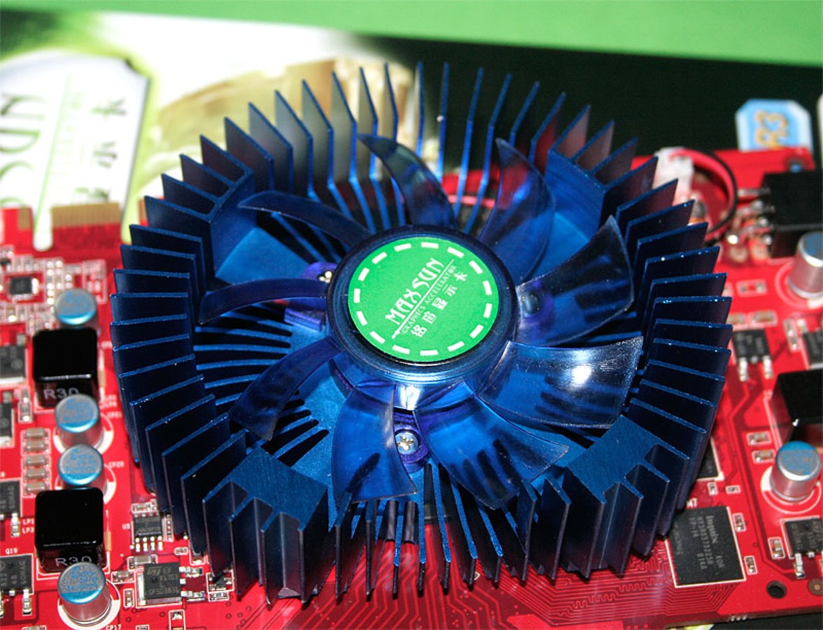 【高清图】 dx10游戏需要256bit 500元内9600gso游戏最佳图5