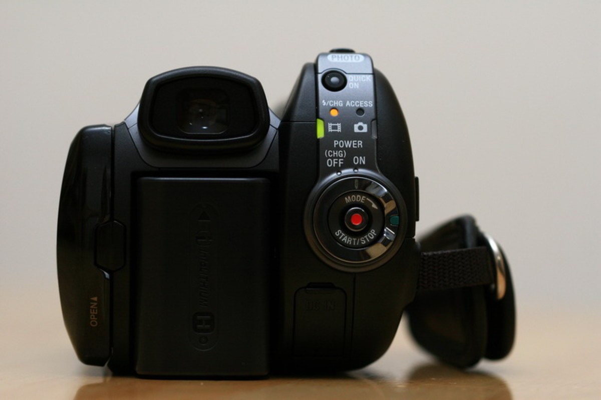 【高清图】 60gb硬盘全高清摄像机 索尼sr11e送原包图2