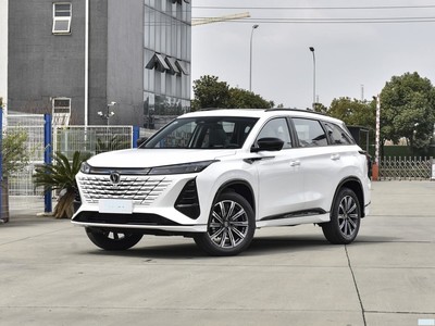 CS75 PLUS 2024  ھ 2.0T Ǽݾ