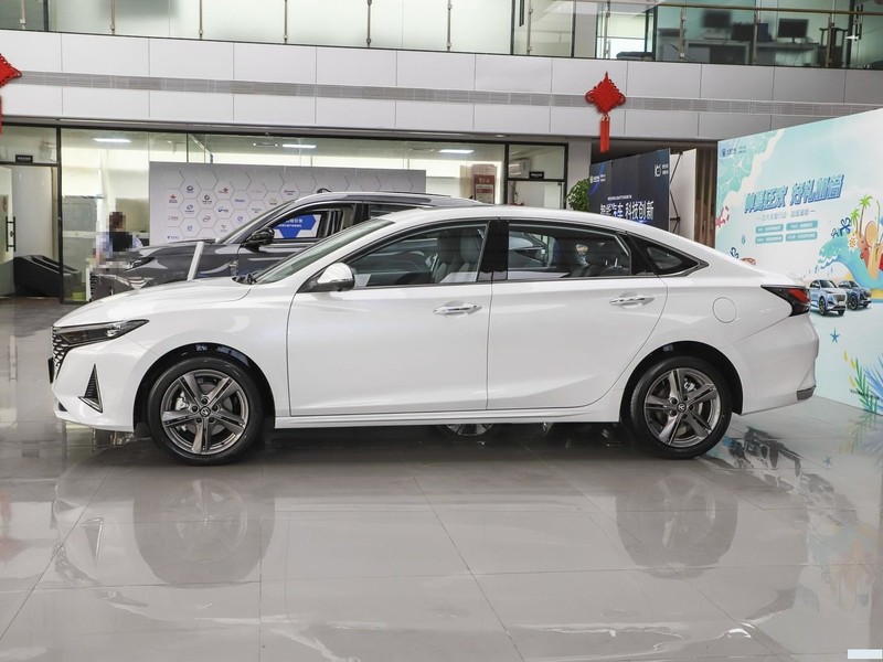 ���� ���PLUS 2023�� 1.5T DCT�����