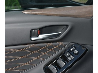 ���� ������ 2024�� 2.0L ��ȡ�泵������4