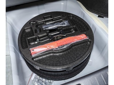 �ղ� ���� 2024�� �Ŀ��� ���� 1.6XE CVT���ʰ泵������3