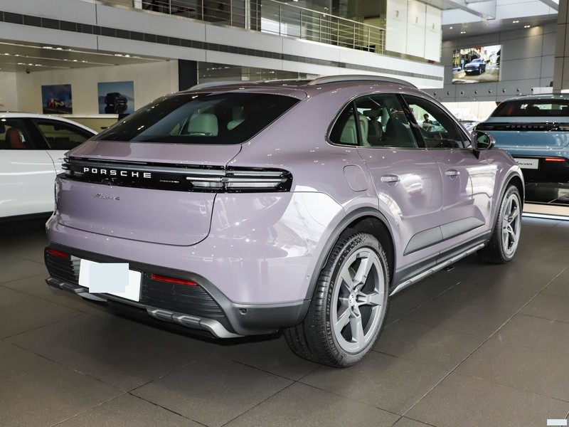 ʱ MacanԴ 2025 Macan 4 ۰