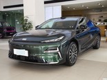 吉利银河 银河星耀8 2025款 130km EM-i 尊享版