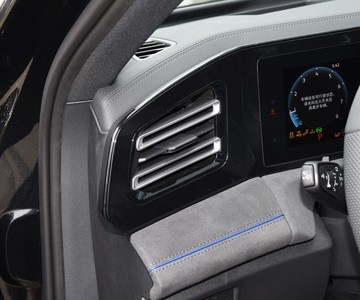 ���� ;��L 2025�� ���ڿ� 300TSI �Զ��������ڰ��пط�����3