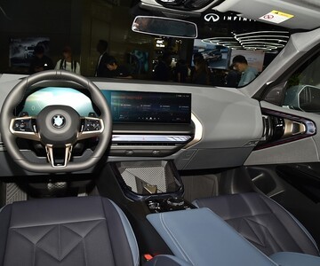 ����X3 2025�� xDrive25L ������װ�пط�����6