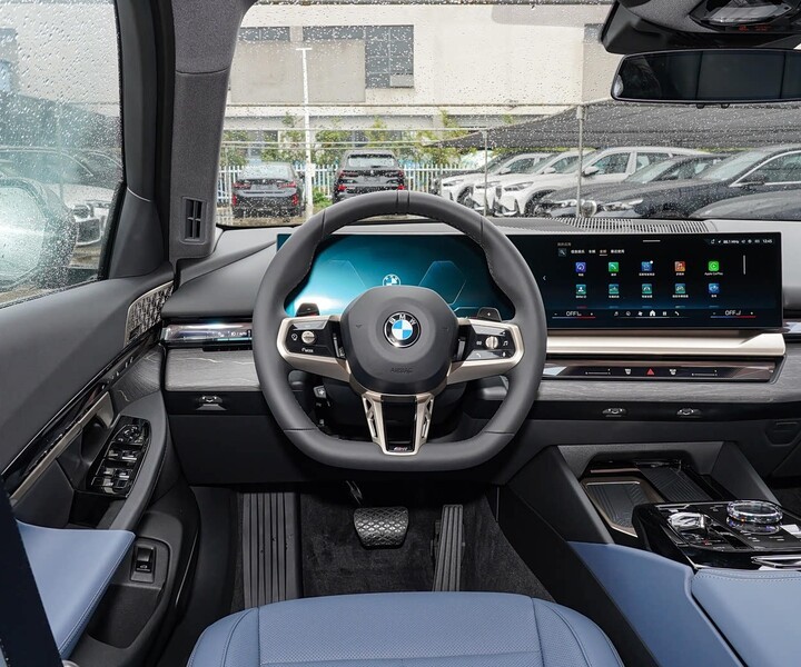 ����5ϵ 2026�� 525Li ������װ