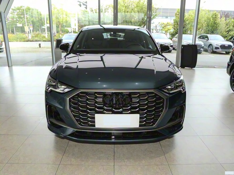 �µ�Q3 Sportback 2025�� quattro 45�����ذ� 40TFSI ʱ����