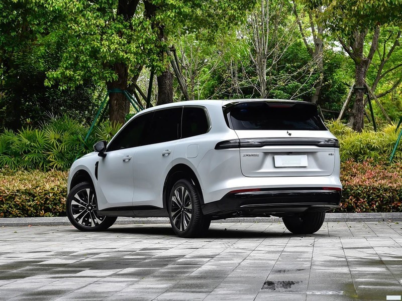 ���� ����S 2026�� 235km ����Ǭ��������