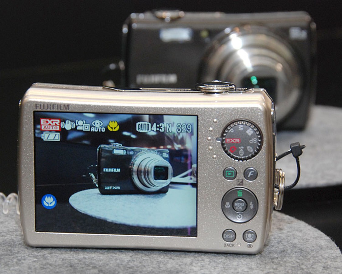 【高清图】 高画质!富士finepix f200 exr实物亮相图4