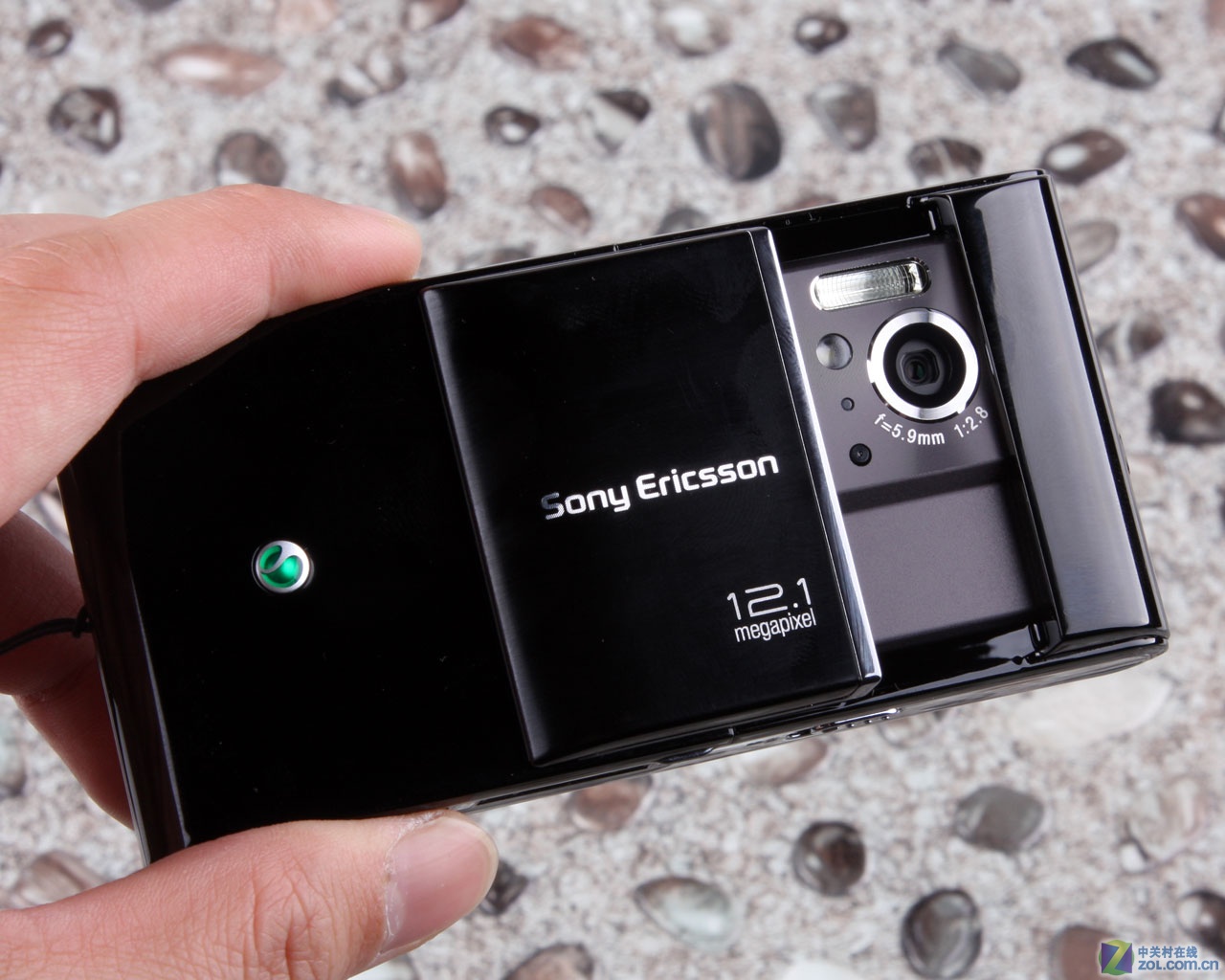 索尼爱立信u1i(satio)