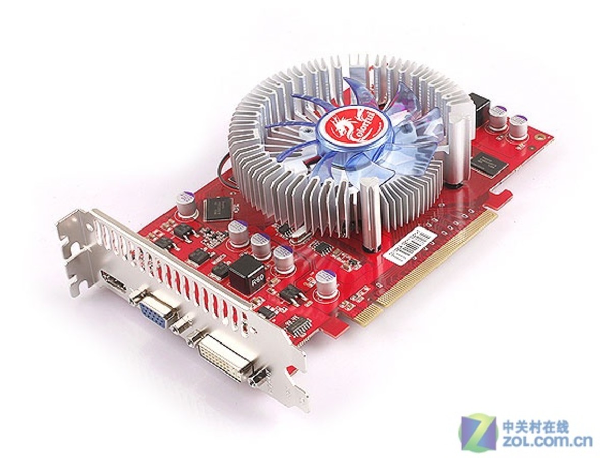 【高清图】 七彩虹(colorful)逸彩9600gt-gd3 cf白金版 512m f10整体