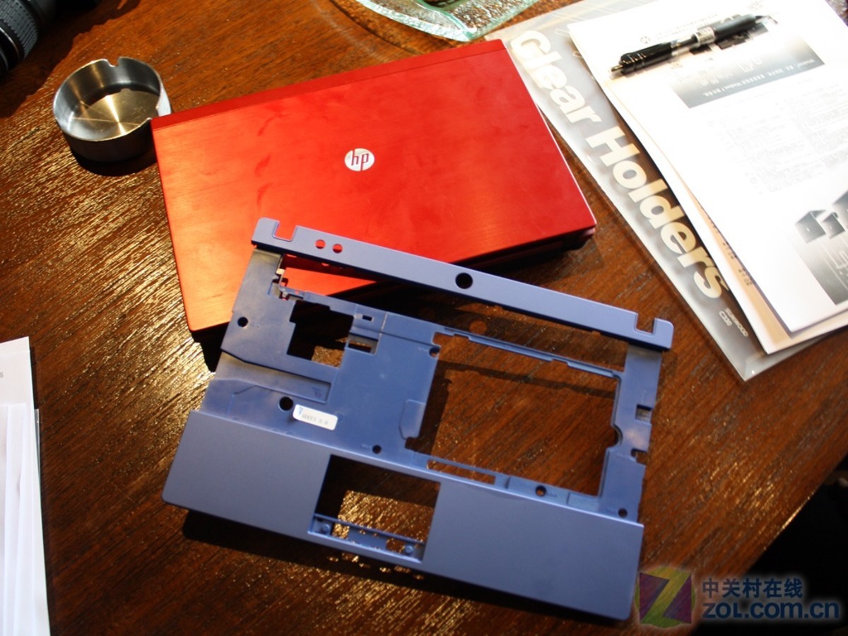 【高清图】 触屏 多彩 全新惠普mini 5102时尚亮相图4