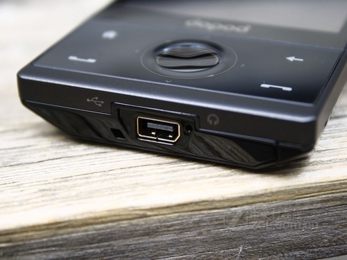 精湛做工钻石机 多普达s900特价1280元 原创