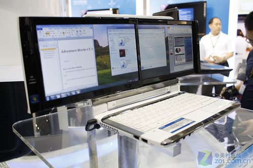 双屏仅重1.8千克 笔记本大玩变形戏法