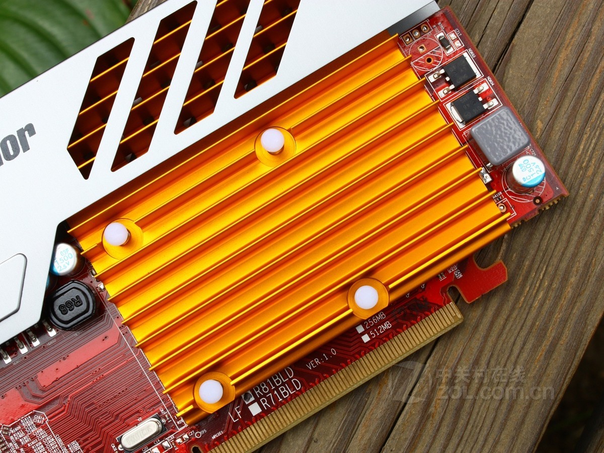 迪兰恒进hd5450绿色版512hm