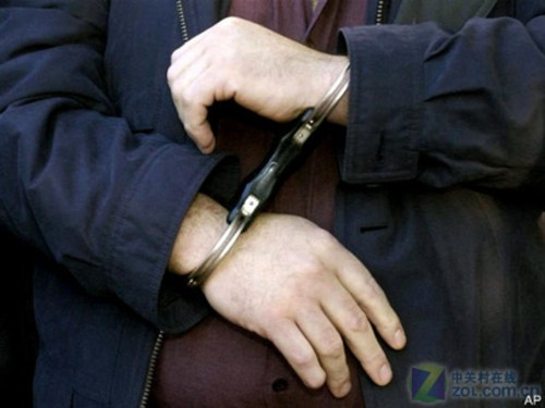 关键时刻显神威 gps脚铐抓获纵火犯