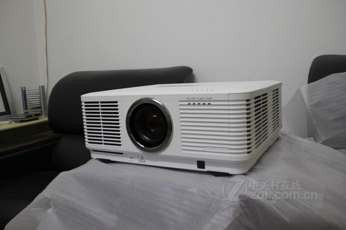 7000流明工程投影机 三菱gx-8100送好礼