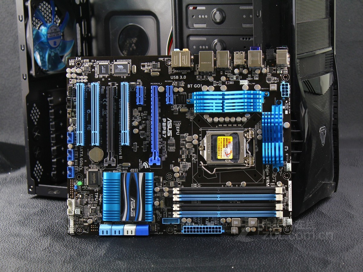 【高清图】 华硕(asus)p8p67效果图 图102