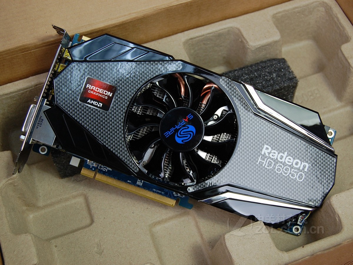 显卡 蓝宝石显卡 蓝宝石hd6950 1g gddr5白金版 图片 实拍图17 / 24