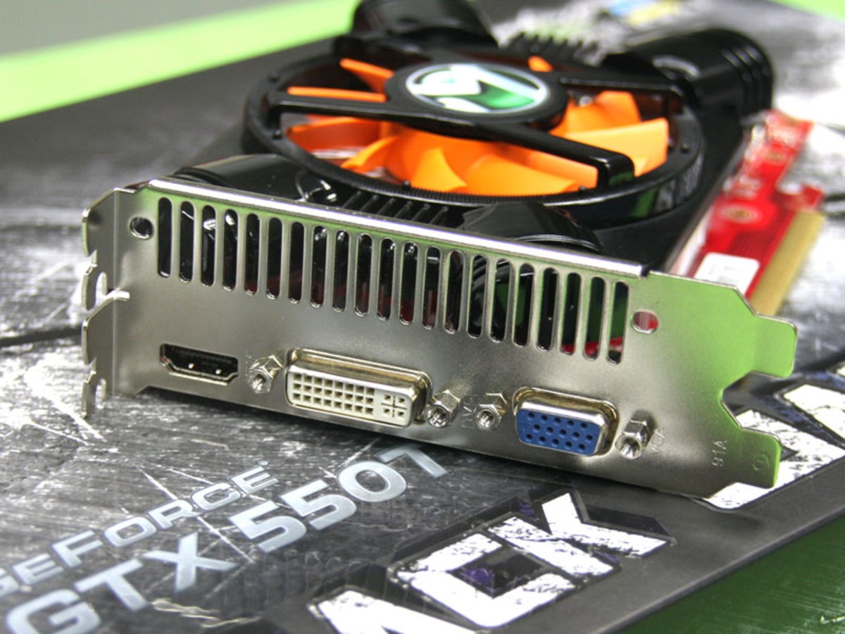 【高清图】 1ghz高频版!gtx550ti黑武士惊艳到货图5