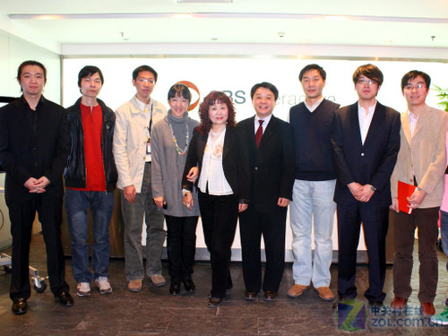 风云对话:CBSi刘克丽访高通副总裁王翔