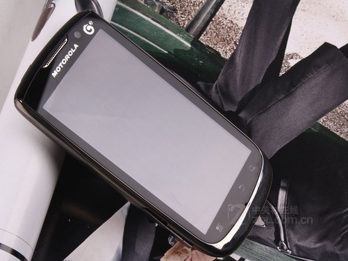 移动双核航母 摩托罗拉mt870大降260元
