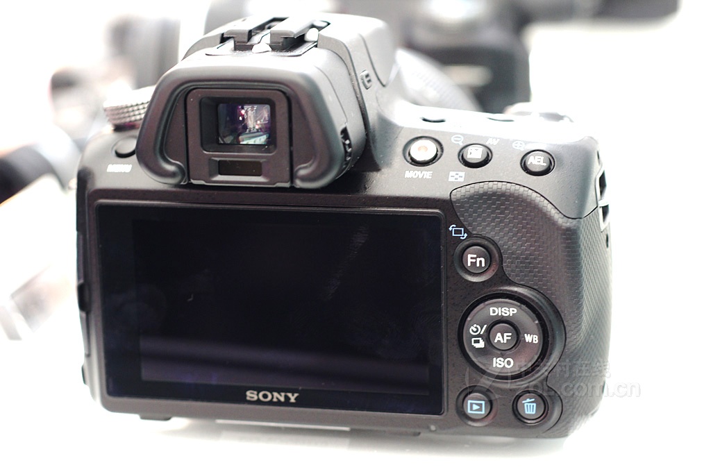 索尼a35套机(18-55mm,55-200mm)