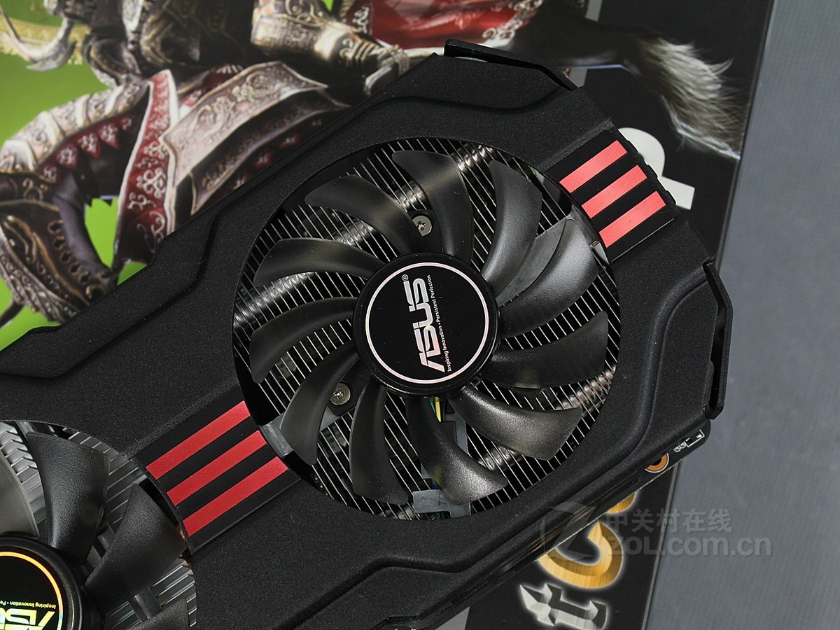 【高清图】 华硕(asus)engtx560 ti dcii top/2di/1gd5实拍图 图137