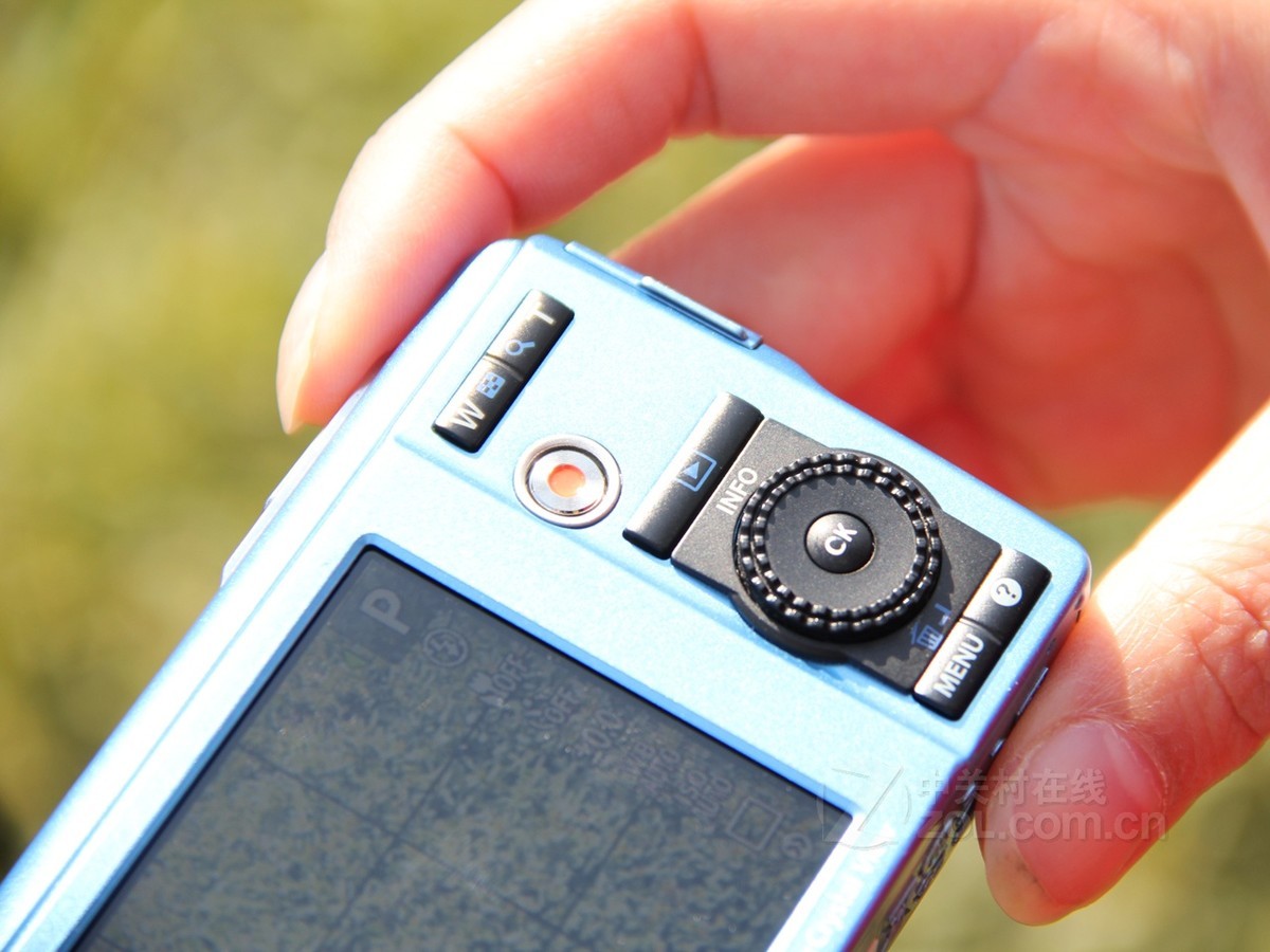 数码相机 奥林巴斯数码相机 奥林巴斯u5010 图片 实拍图 15 / 88隐藏